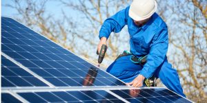 Installation Maintenance Panneaux Solaires Photovoltaïques à Bren